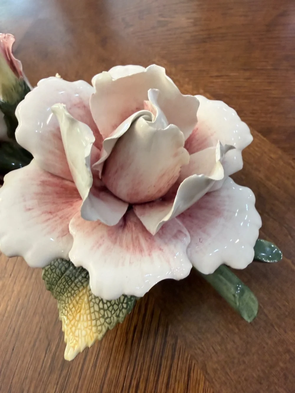 Lefton flower - Picture 2 of 5